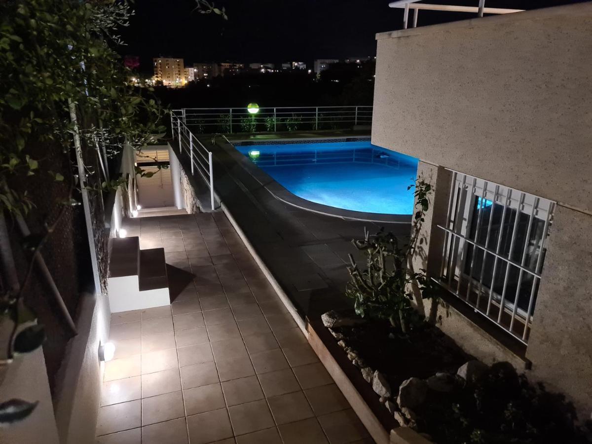 Villa Bali Genials Vistes Al Mar I Gran Piscina Sitges Exteriör bild