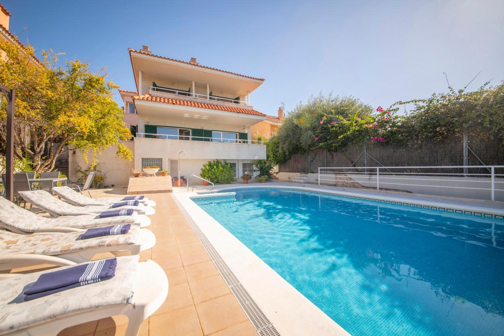 Villa Bali Genials Vistes Al Mar I Gran Piscina Sitges Exteriör bild